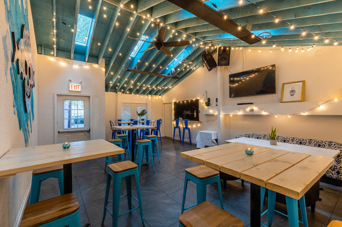 Photo 1 of 4: Azul Mariscos