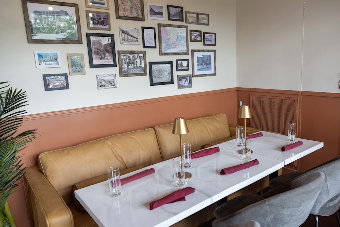 The Horseshoe Kitchen  Bar
