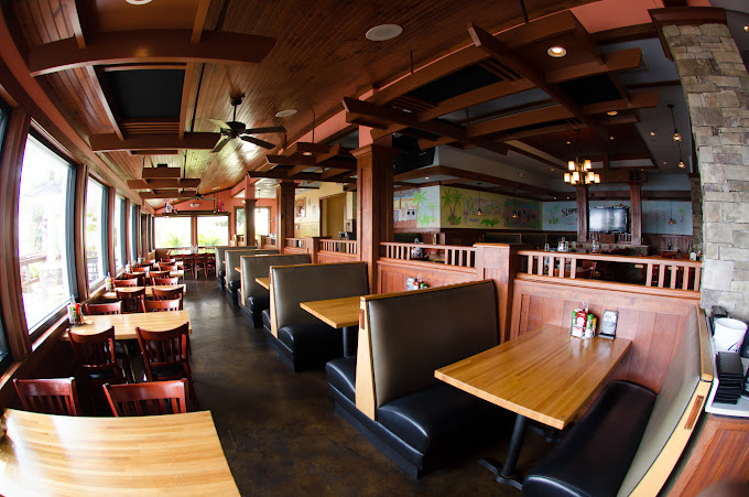 Tarpon Turtle Waterfront Grill