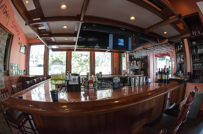 Tarpon Turtle Waterfront Grill