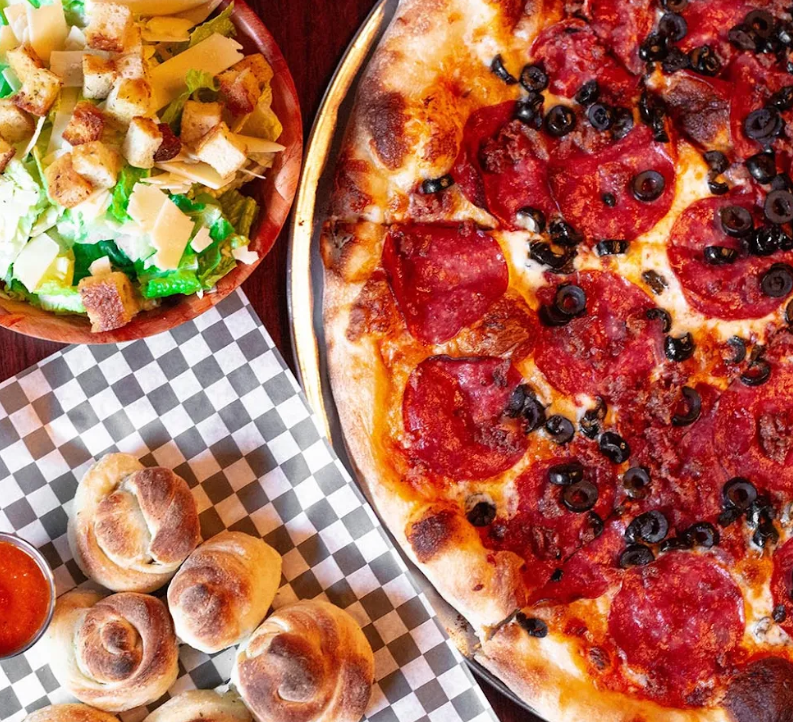 Photo 1 of 4: Atlas Pizza FoPo