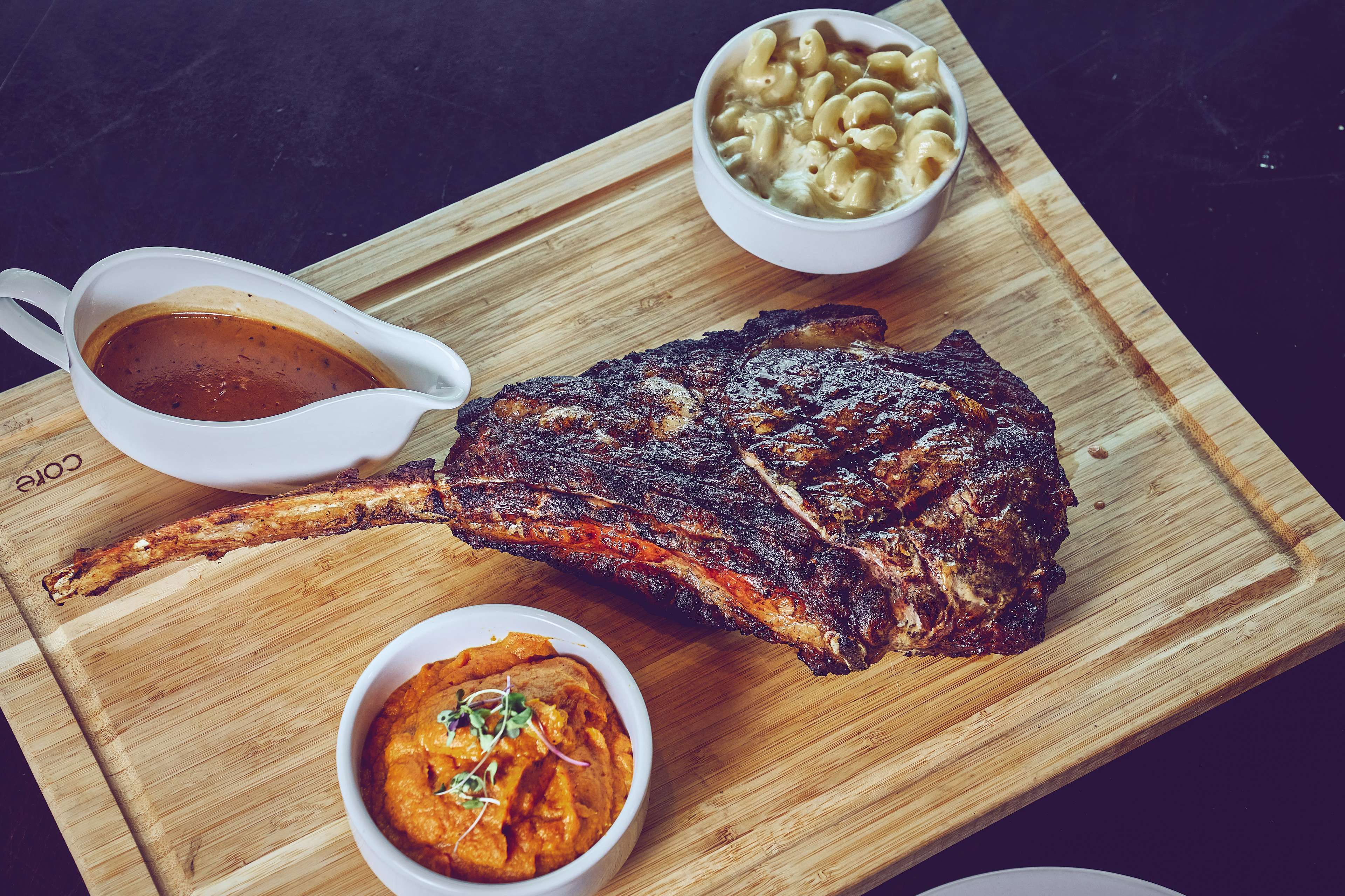 17th and State Restaurant and Bar